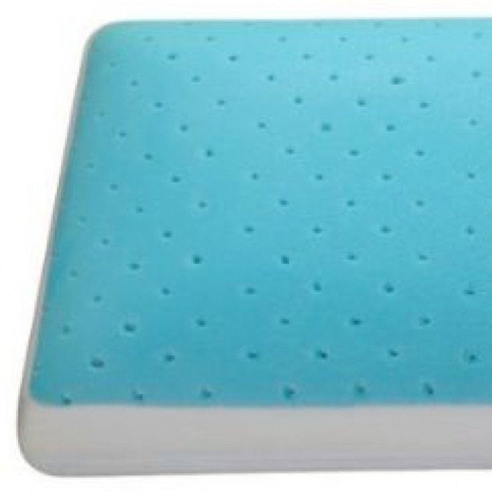 Cooling Gel Memory Foam Queen Size Bed Pillow close-up detail
