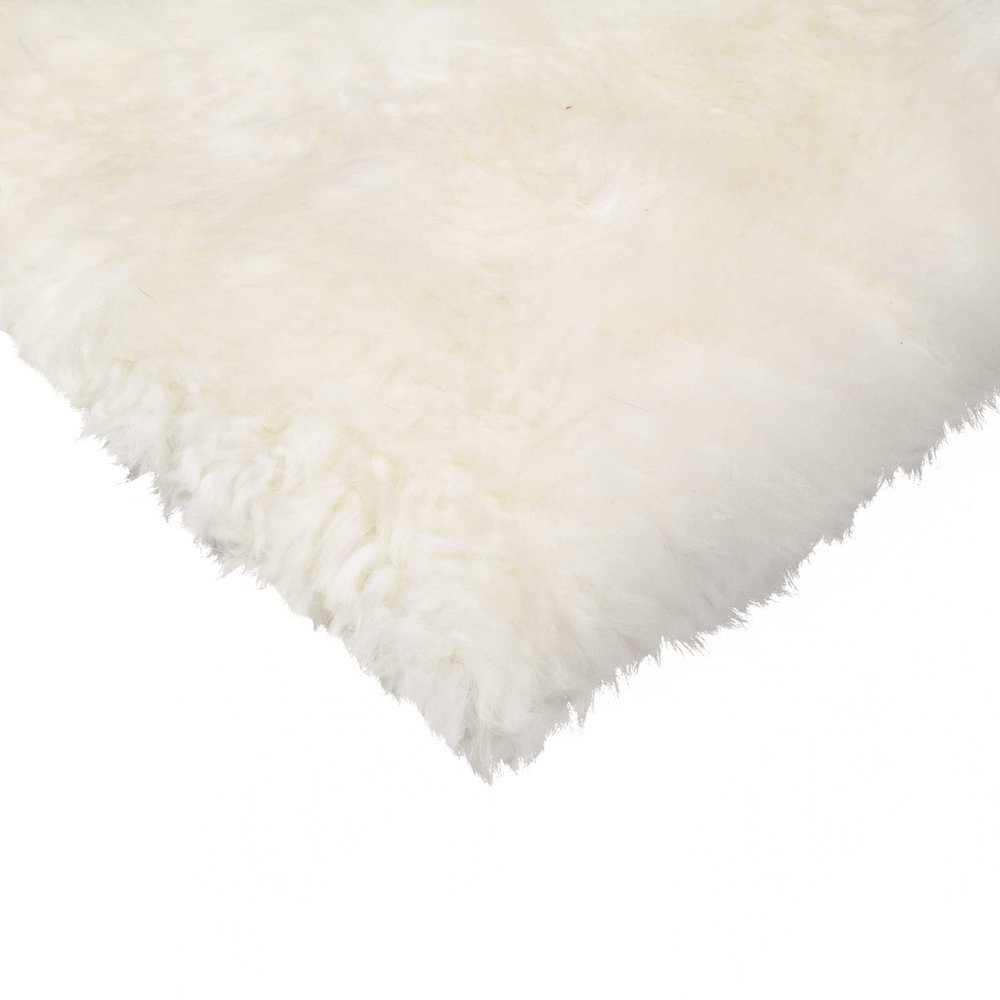 17" X 17" White Synthetic Solid Color Pad. Seat cushion isolated on a plain white background, in a white finish.