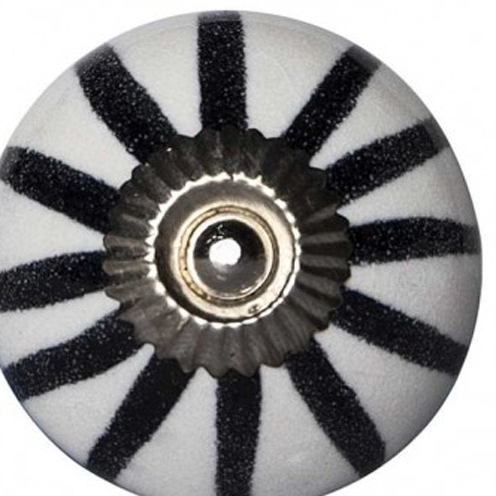 1.5" X 1.5" X 1.5" White Black And Silver  Knobs 12 Pack