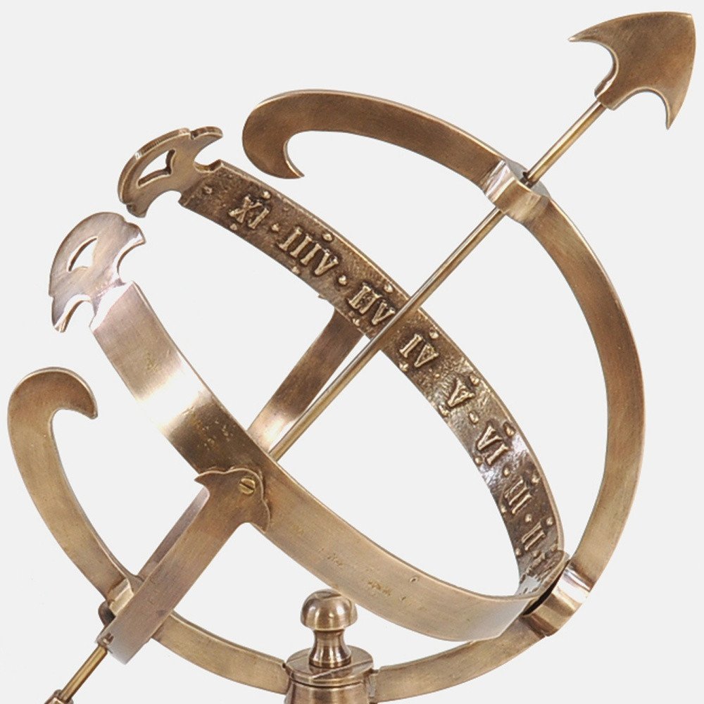 14" Brass And Black Metal Hand Painted Figurine Tabletop Sculpture. Sculpture isolated on a plain white background, finished in black metal.