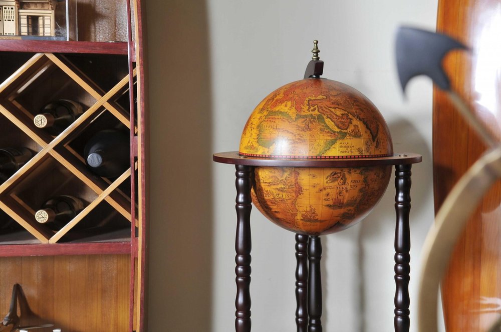 17" X 17" X 35" Globe Bar Table 330Mm 4 Legs Stand Red. Kitchen cart in mahogany.