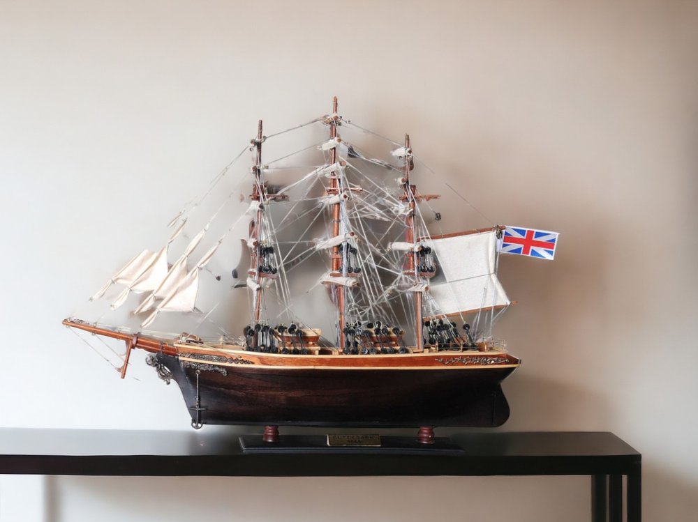 17" Brown Wood and Metal Hand Painted Cutty Sark Model Boat Tabletop Sculpture. Sculpture in brown metal.