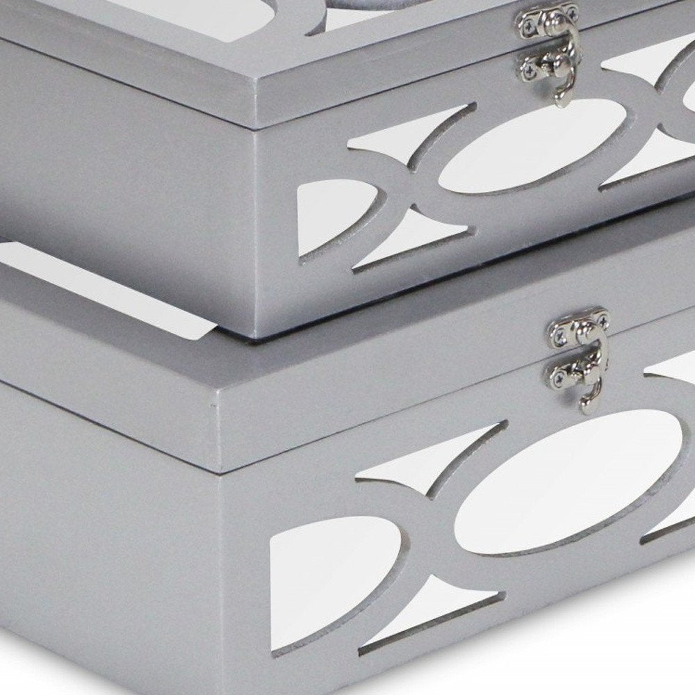 Set of Two Silver Mirrored Glass And Wood Box With Lid close-up detail