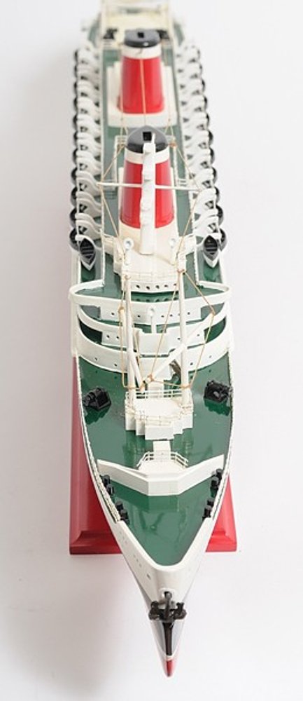 9" Black and Red Solid Wood Hand Painted SS United States 1952 Model Boat on a white background
