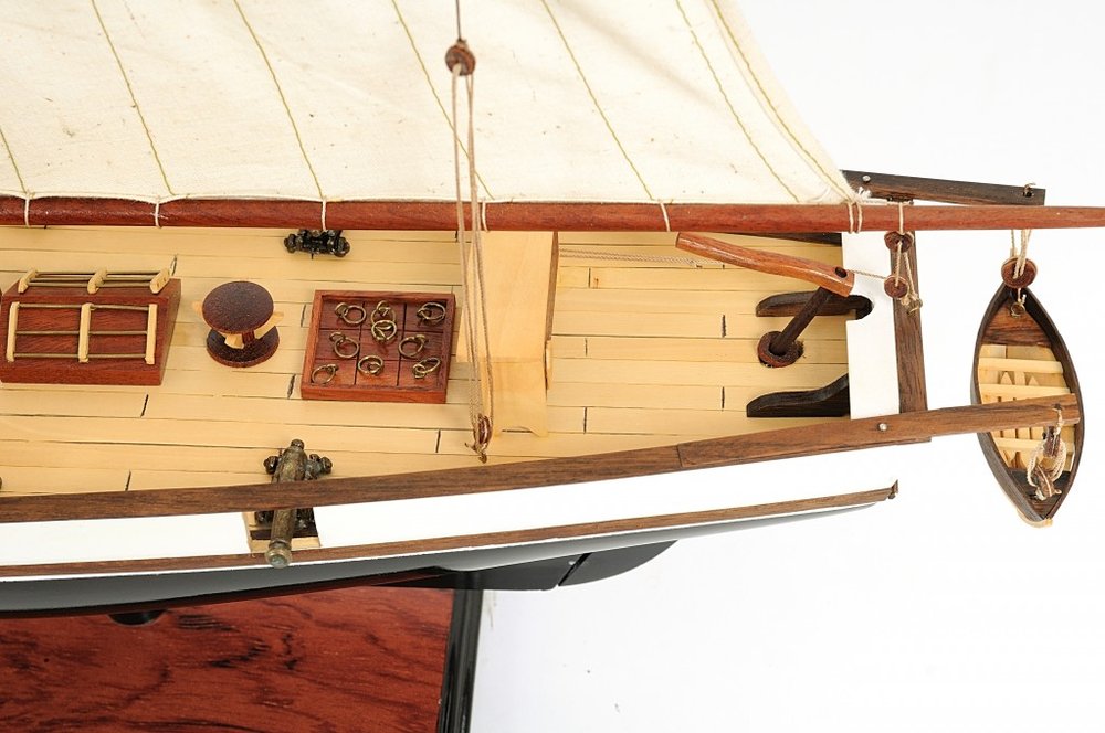 26" Black and White Solid Wood Hand Painted p-Oxybis(benzenesulfonyl hydrazide) Model Boat. Home product in white wood.
