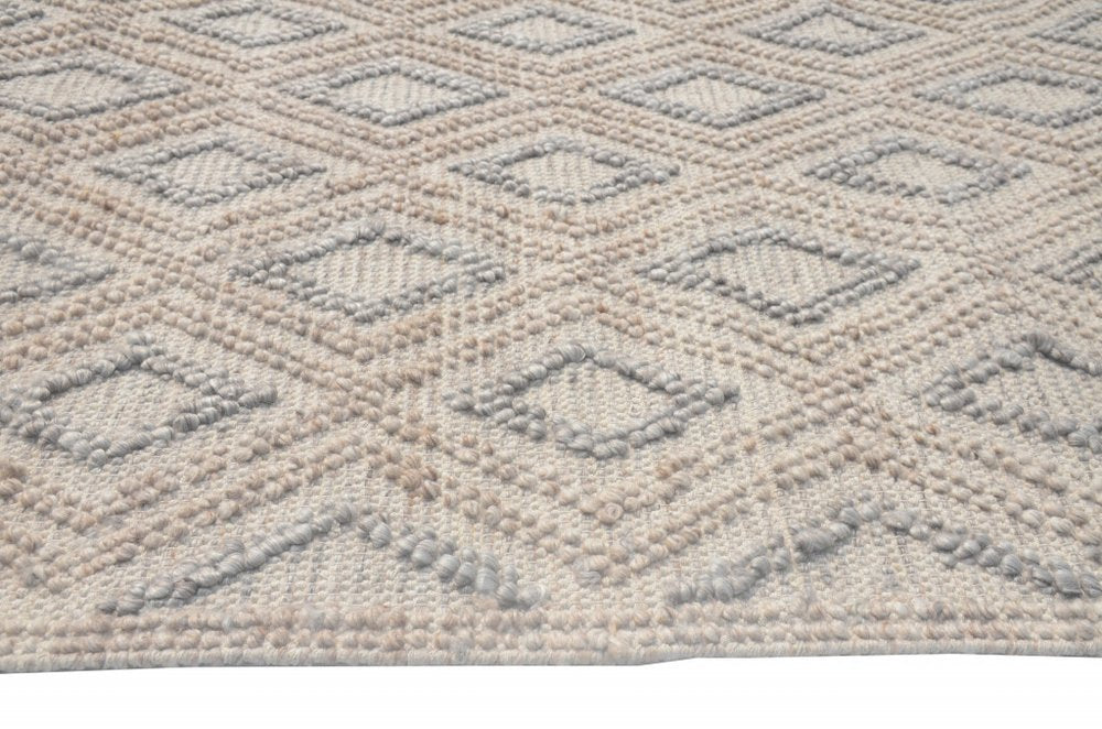 9' X 13' Tan Gray Diamond Lattice Modern Area Rug close-up detail