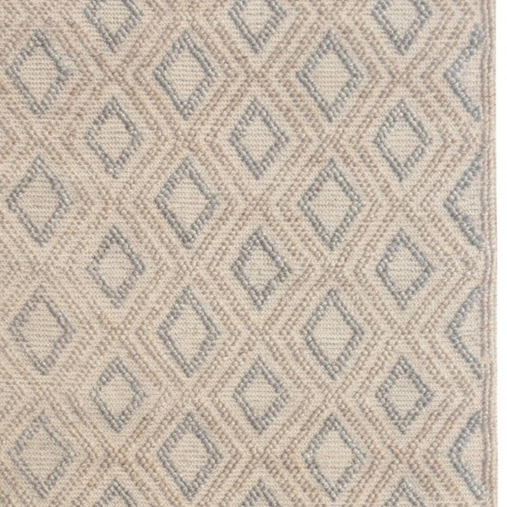9' X 13' Tan Gray Diamond Lattice Modern Area Rug close-up detail