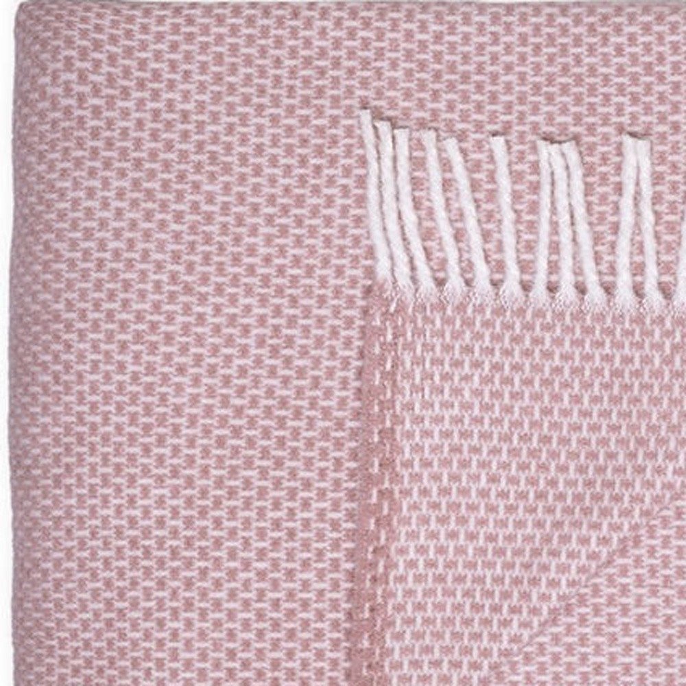 Soft Dusty Rose Links Pattern Throw Blanket close-up detail