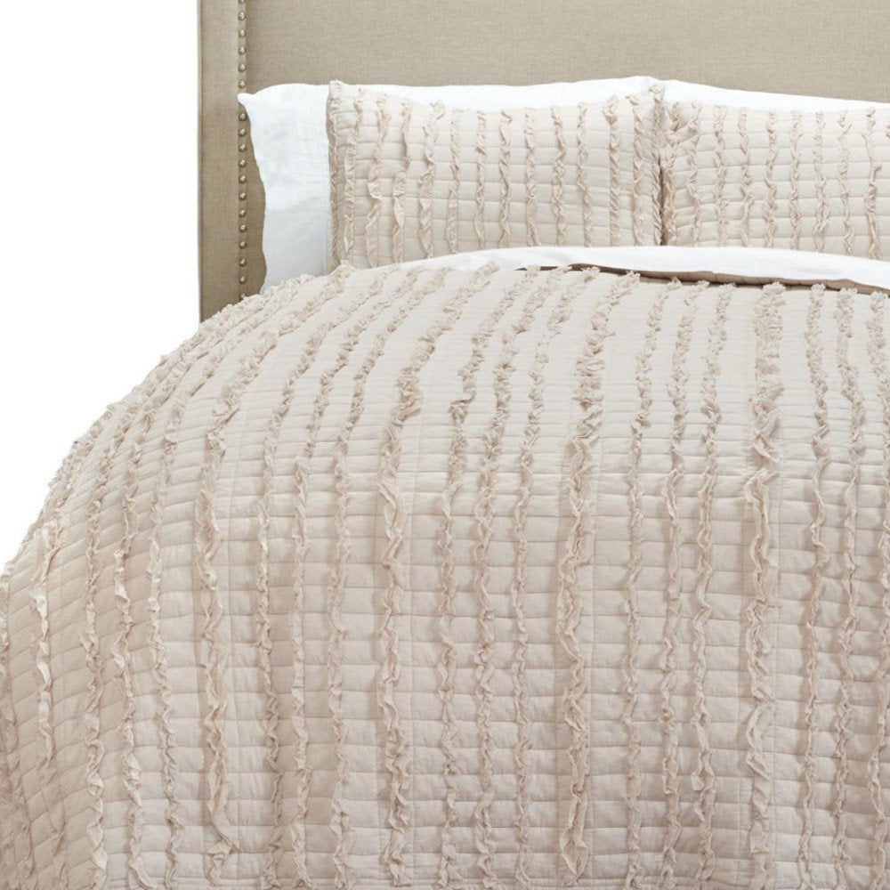 Blush Striped Queen Quilt close-up detail