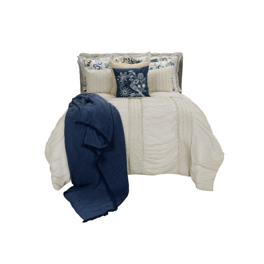 Ivory Geometric Quilt - with Quilt