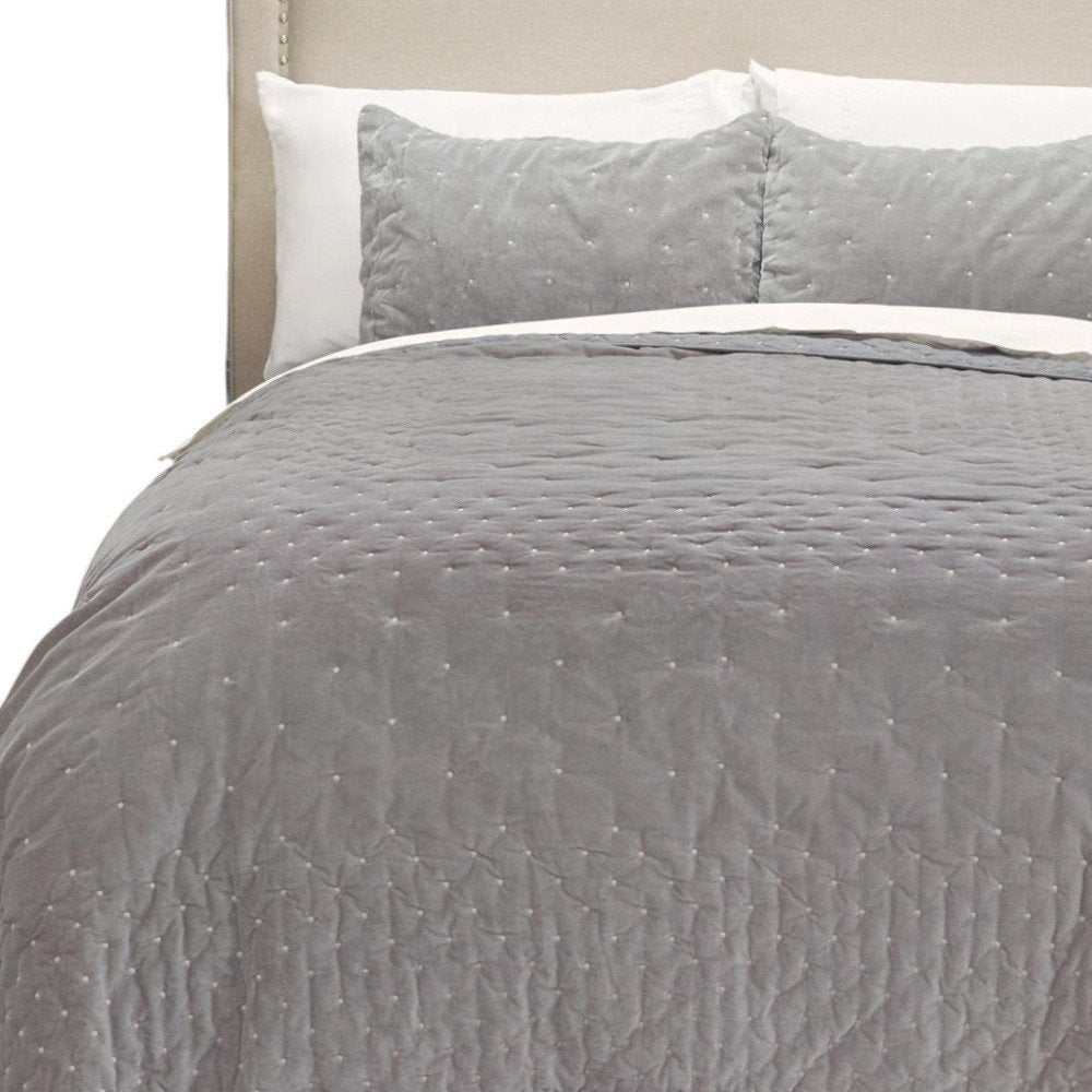 Gray Polka Dots King Quilt close-up detail