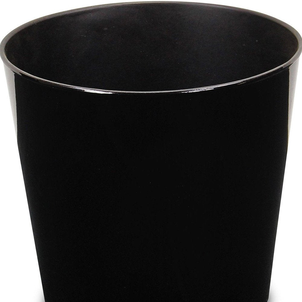 9" Black Recycled Plastic Indoor Outdoor Round Pot Planter close-up detail