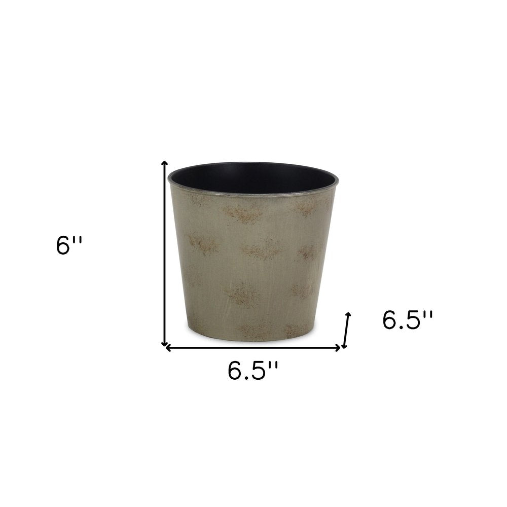 7" Gray Recycled Plastic Indoor Outdoor Round Pot Planter on a white background