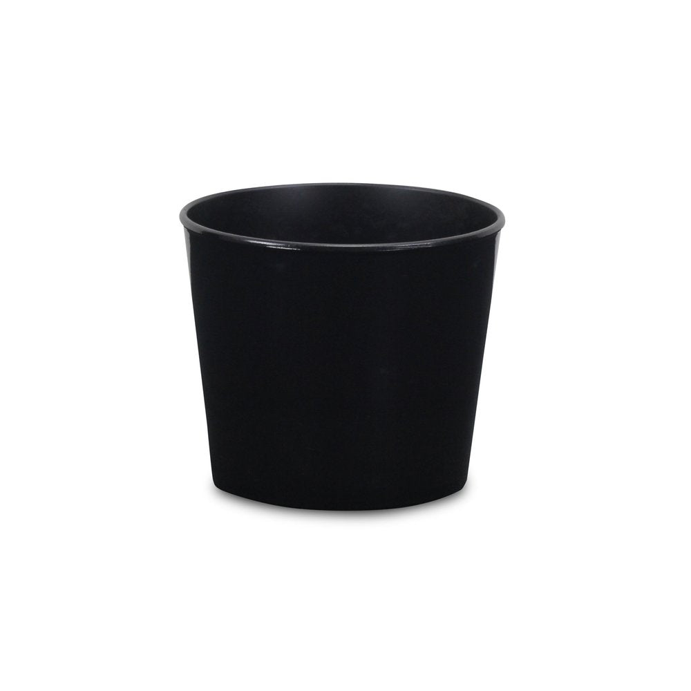 6" Black Recycled Plastic Indoor Outdoor Round Pot Planter. Outdoor planter isolated on a plain white background, in a black plastic finish.