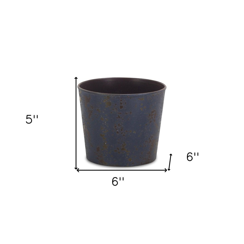6" Blue Recycled Plastic Indoor Outdoor Round Pot Planter. Outdoor planter isolated on a plain white background, showing a plastic surface.