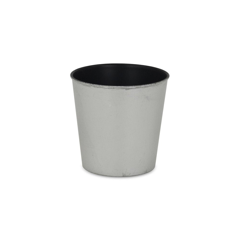 5" Silver Recycled Plastic Indoor Outdoor Round Pot Planter. Outdoor planter isolated on a plain white background, in a silver plastic finish.