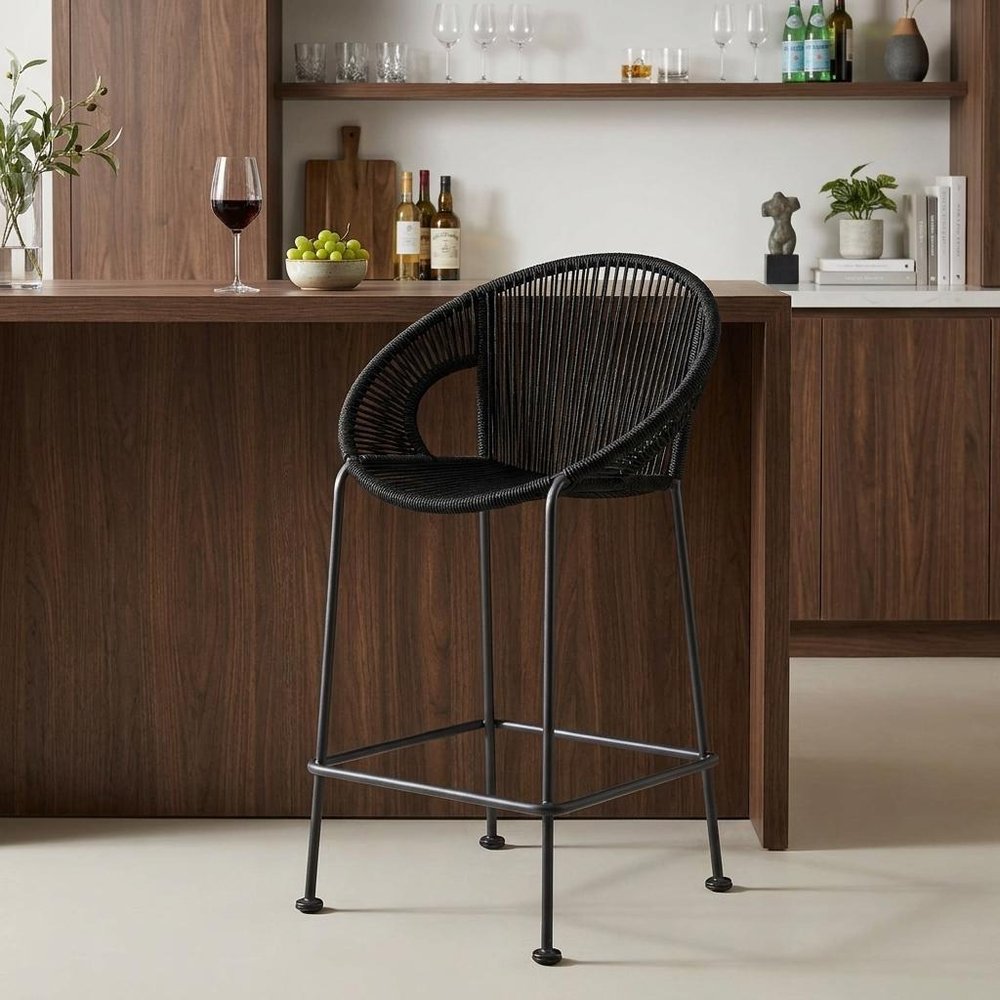 40" Black Metal Low back Outdoor Counter Height Bar chair with Footrest. Outdoor bar chair in black metal.