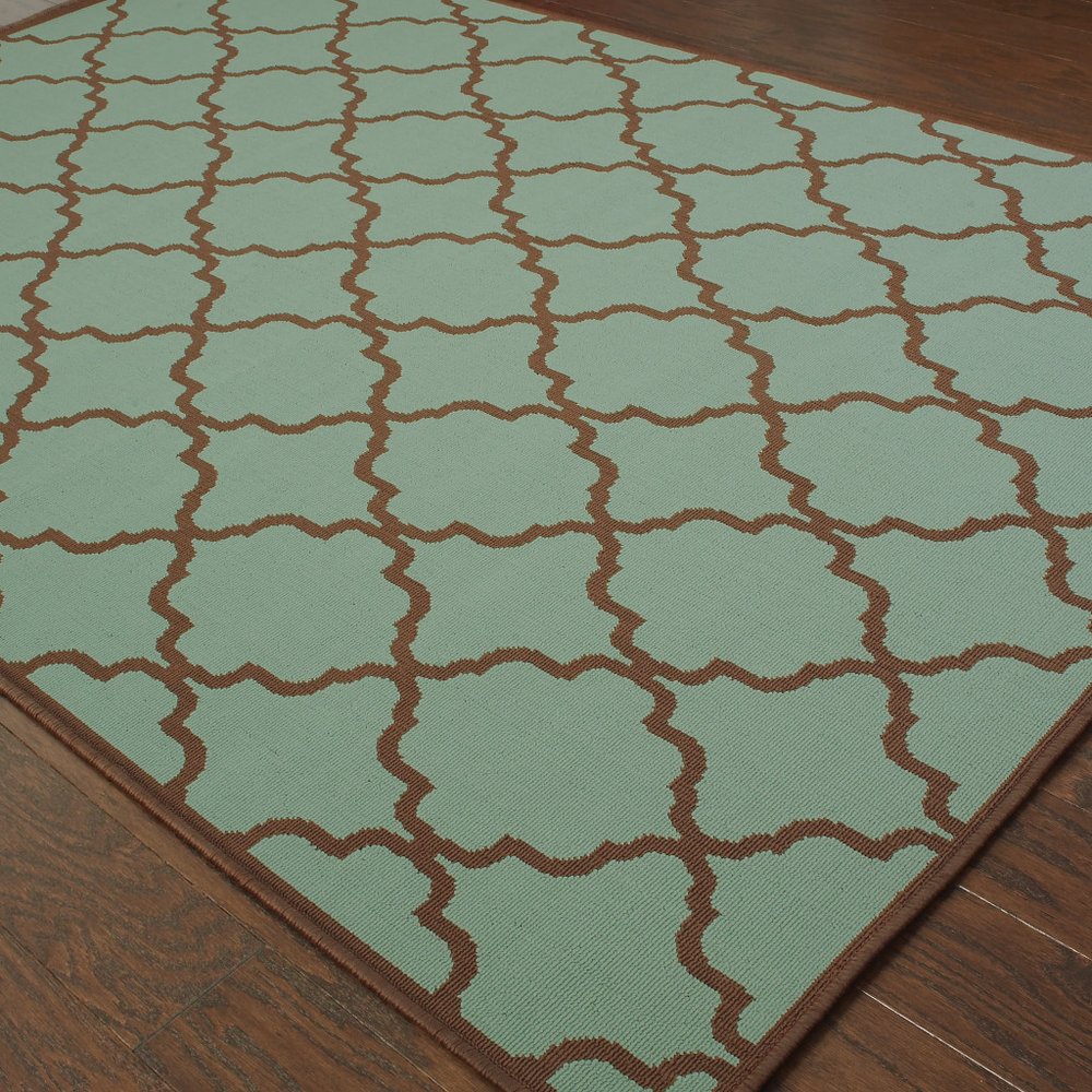 9' X 13' Blue Geometric Stain Resistant Indoor Outdoor Area Rug - 0.16" H x 101.97" W x 155.91" D