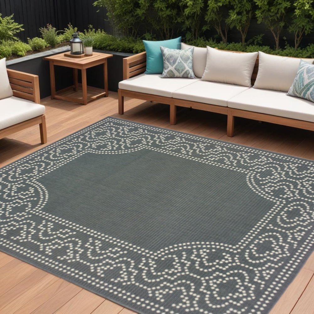 9' X 13' Gray and Ivory Stain Resistant Indoor Outdoor Area Rug