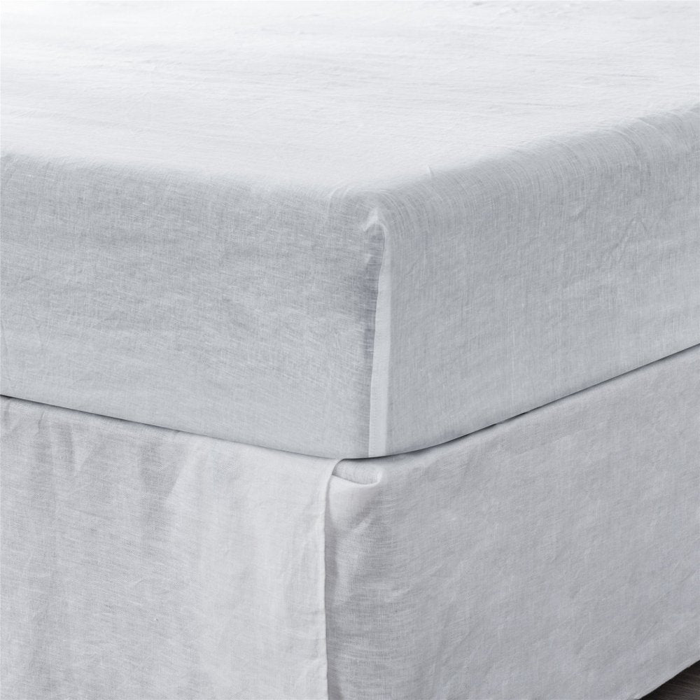 White Linen King Fitted sheet close-up detail