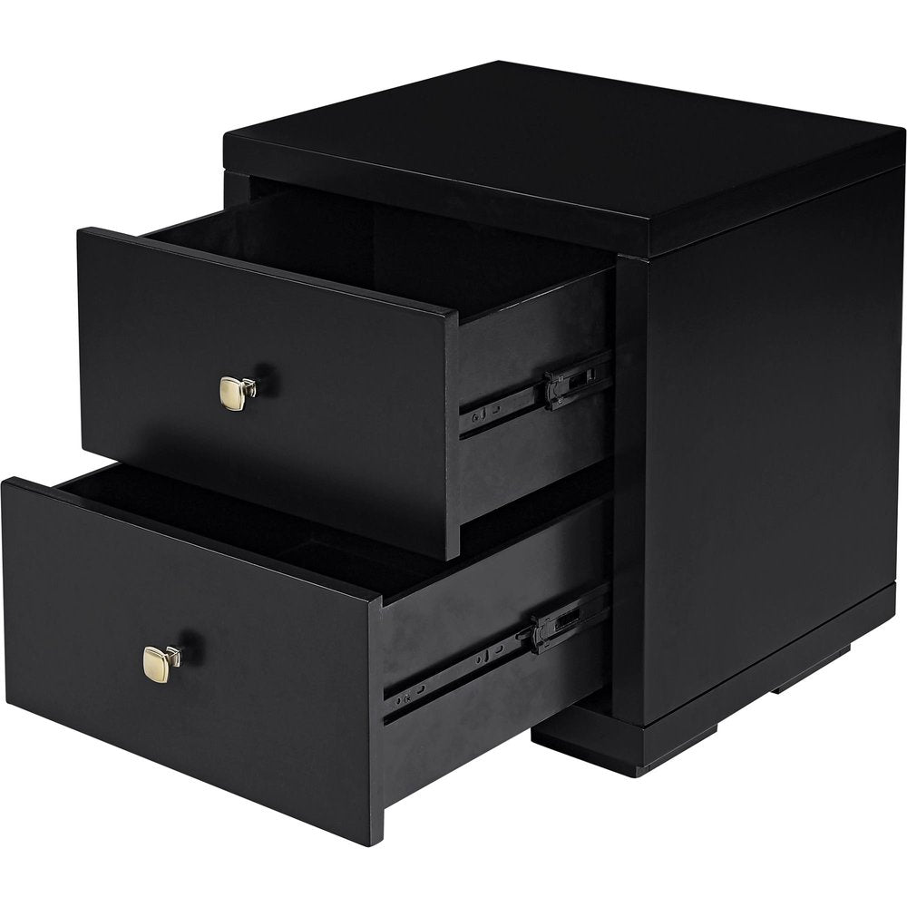 Three Piece Black Solid Wood Bedroom Set - SKU 523668 on a white background