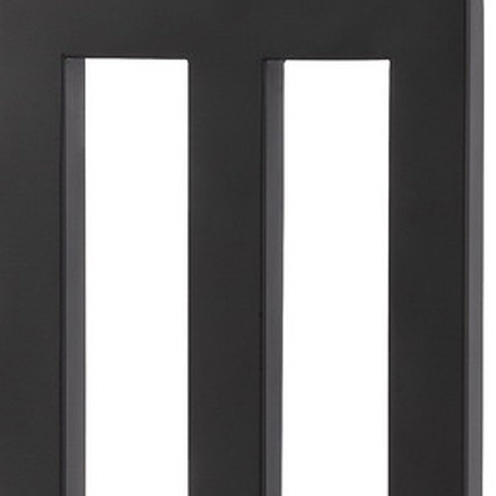 30" Black Metal USB Table Lamp With White Shade. Table lamp in black metal.