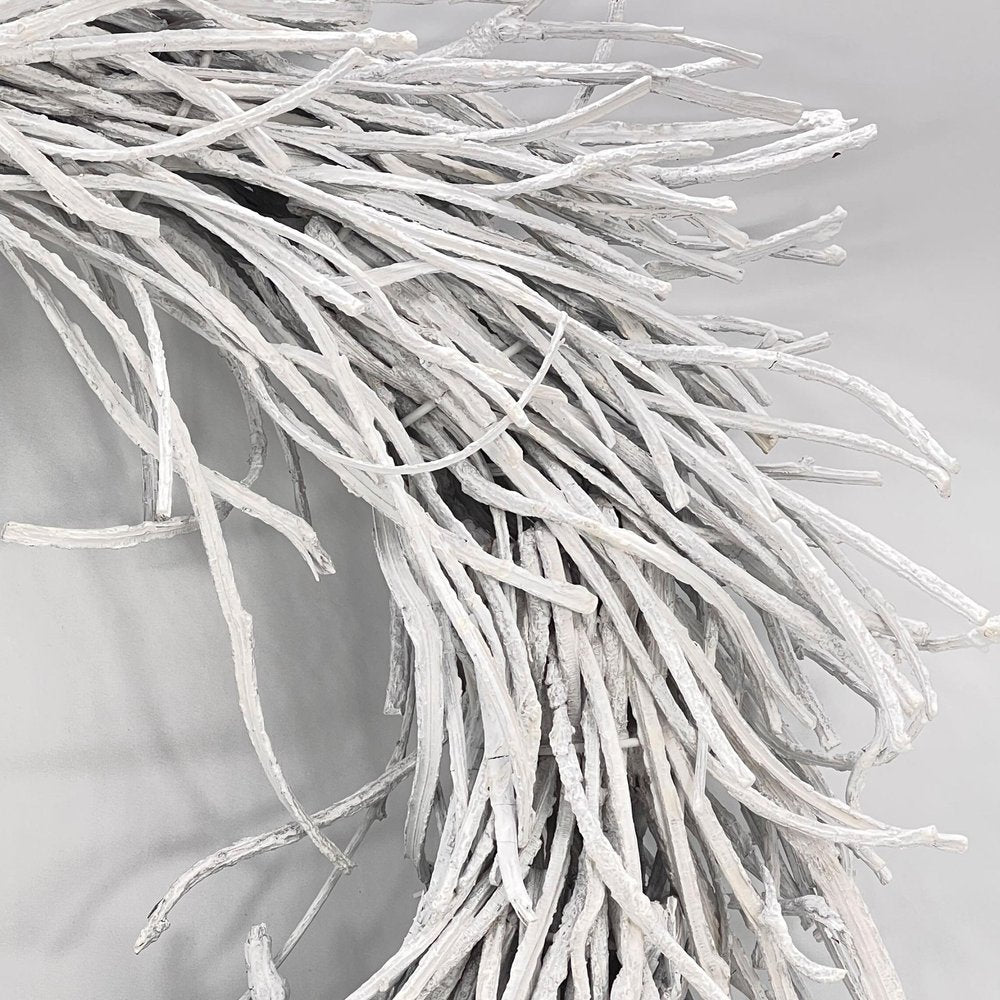 28" White Willow Dried Wreath