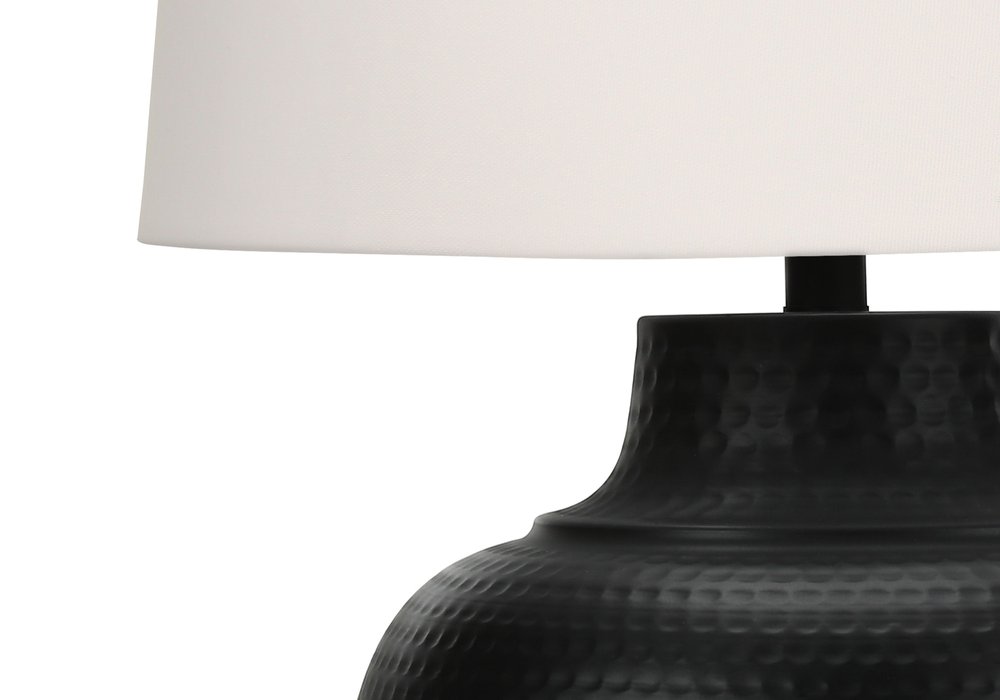 26" Black Metal Urn Table Lamp With Cream Empire Shade. Table lamp in cream metal.
