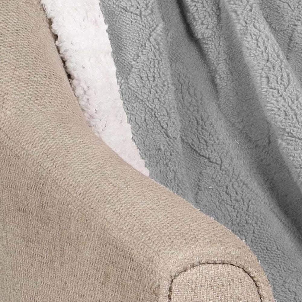 Twin Platinum Fleece Knitted Plush Blanket close-up detail