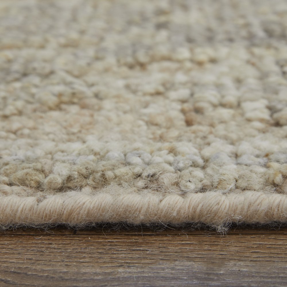 9' X 13' Tan and Ivory Wool Floral Hand Knotted Area Rug close-up detail
