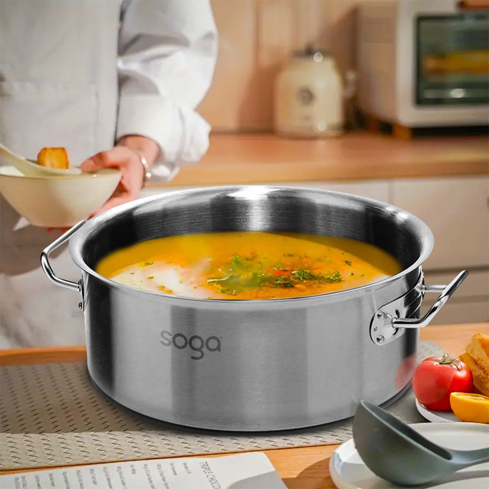 16" Silver Stainless Steel Stock Pot - 10.24" H x 15.75" W x 10.24" D
