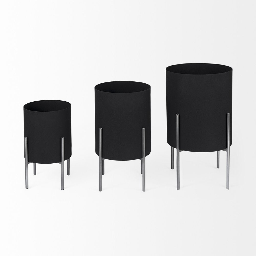 Set of Two Black Metal 20 Ounce Round Pot Planters - 24.5" H x 15" W x 15" D on a white background