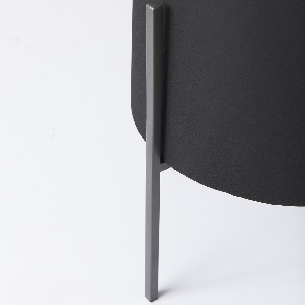 Set of Two Black Metal 20 Ounce Round Pot Planters - 24.5" H x 15" W x 15" D on a white background