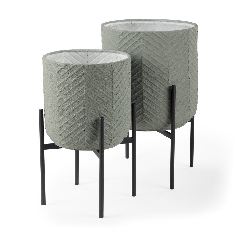 Set of Two Black And Green Metal 20 Ounce Round Elevated Planters on a white background