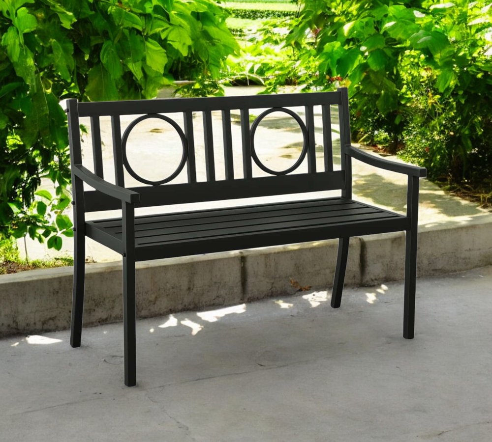 45" Black Metal Geometric Back Garden Patio Bench. Outdoor benche in black metal.