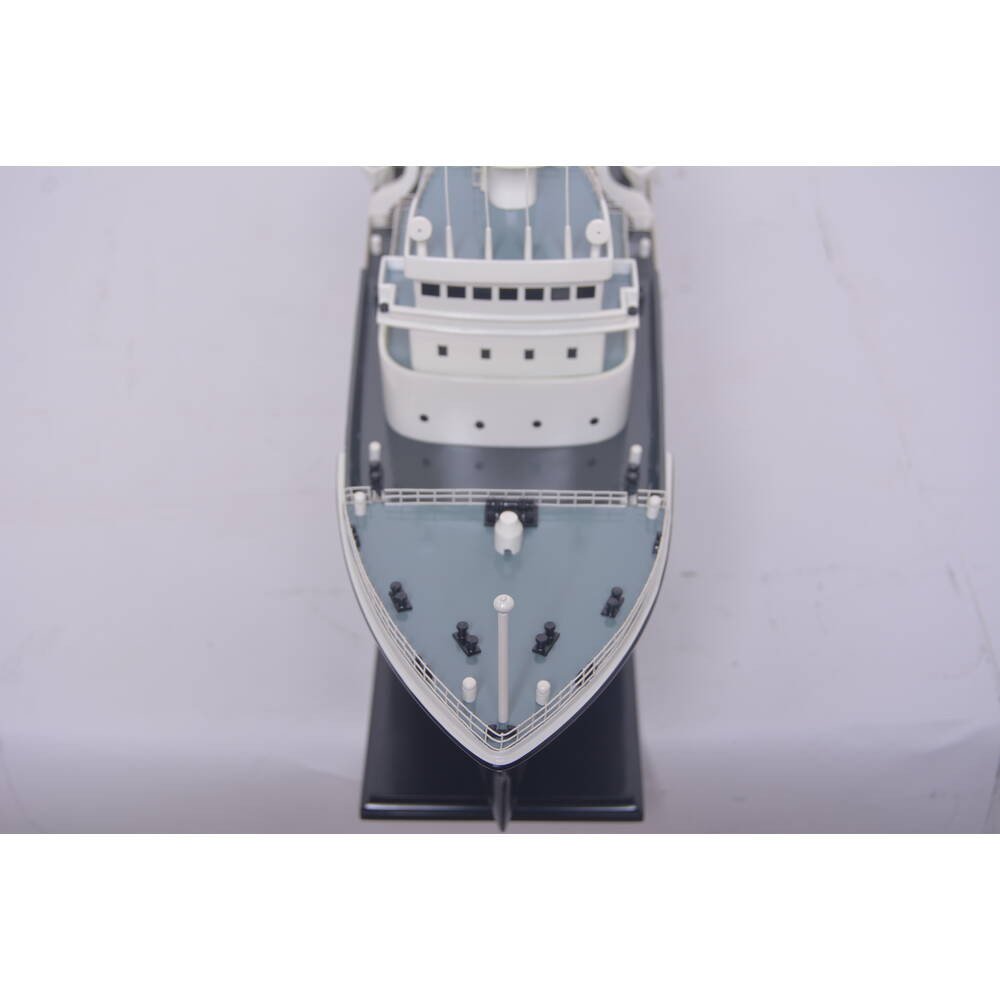 6" Unfinished Wood Hand Painted Model Boat