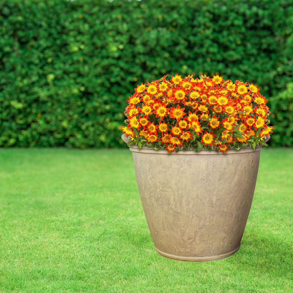 20" X 24" Beige Heavy Duty Plastic Round Pot Planter