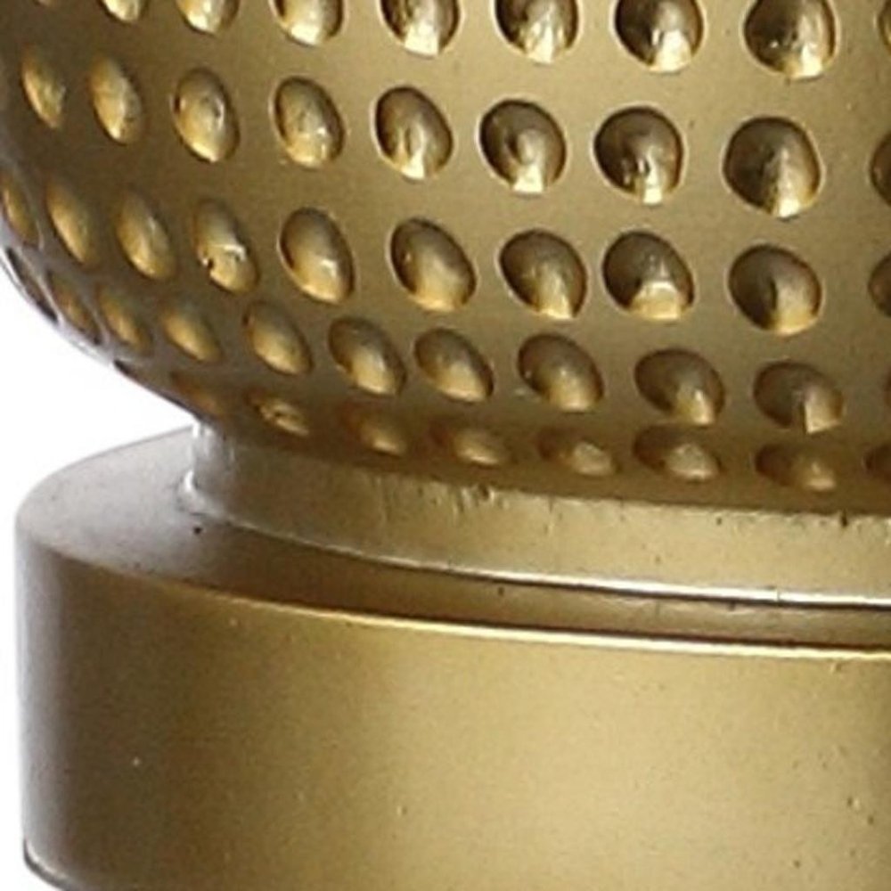 30" Gold Round Table Lamp With Drum Shade. Table lamp in gold.