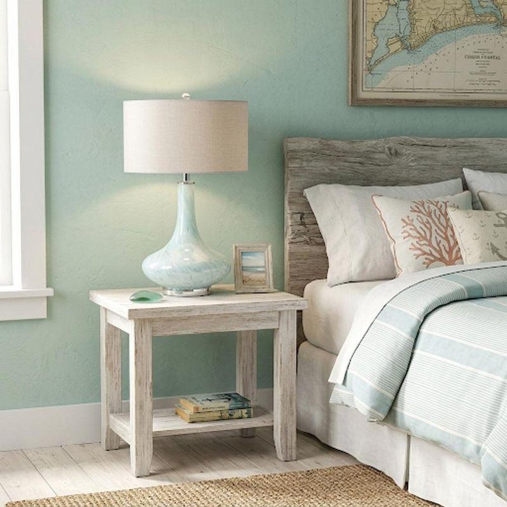 29" Light Blue And Clear Teardrop Glass Table Lamp With Drum Shade. Table lamp in clear glass.