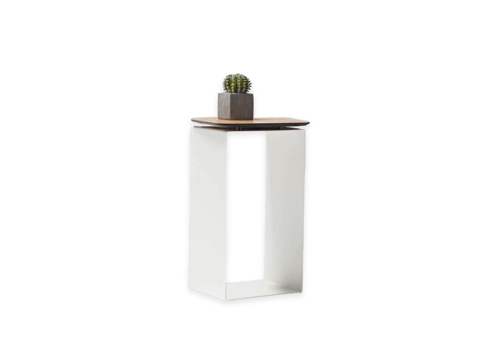 12" White And Brown Aluminum And Heavy Duty Resin Outdoor Side Table