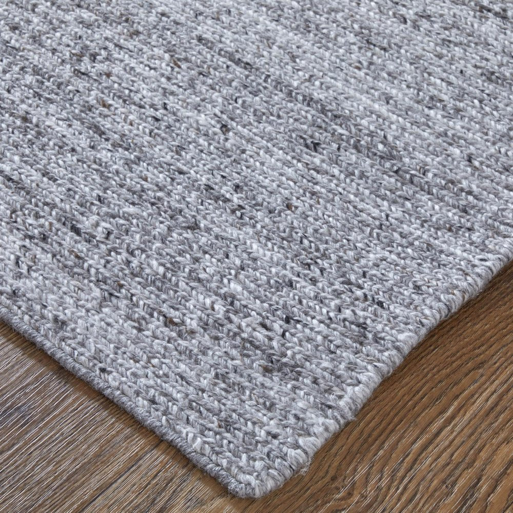 9' X 13' Gray And Ivory Handmade Indoor Outdoor Area Rug