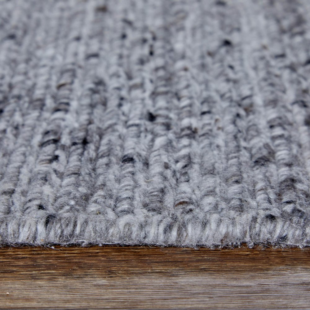9' X 13' Gray And Ivory Handmade Indoor Outdoor Area Rug