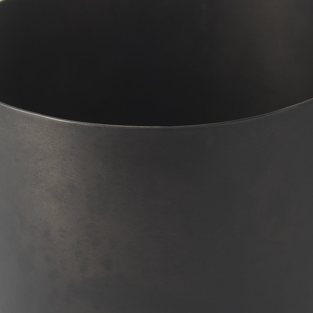 7" Black Metal Round Table Vase