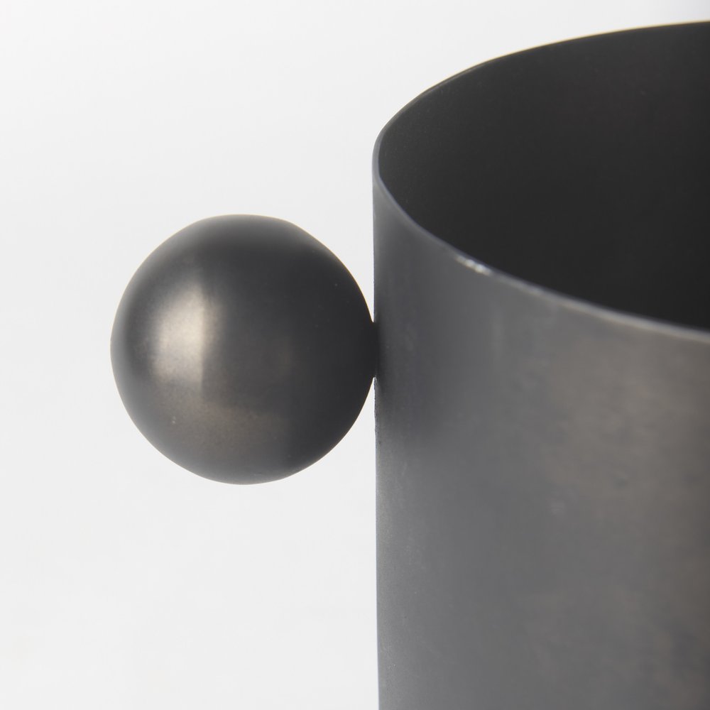 7" Black Metal Round Table Vase