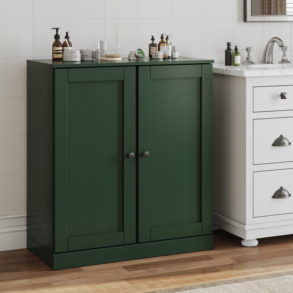 32" White Solid Wood Shaker Style Double Door Linen Cabinet