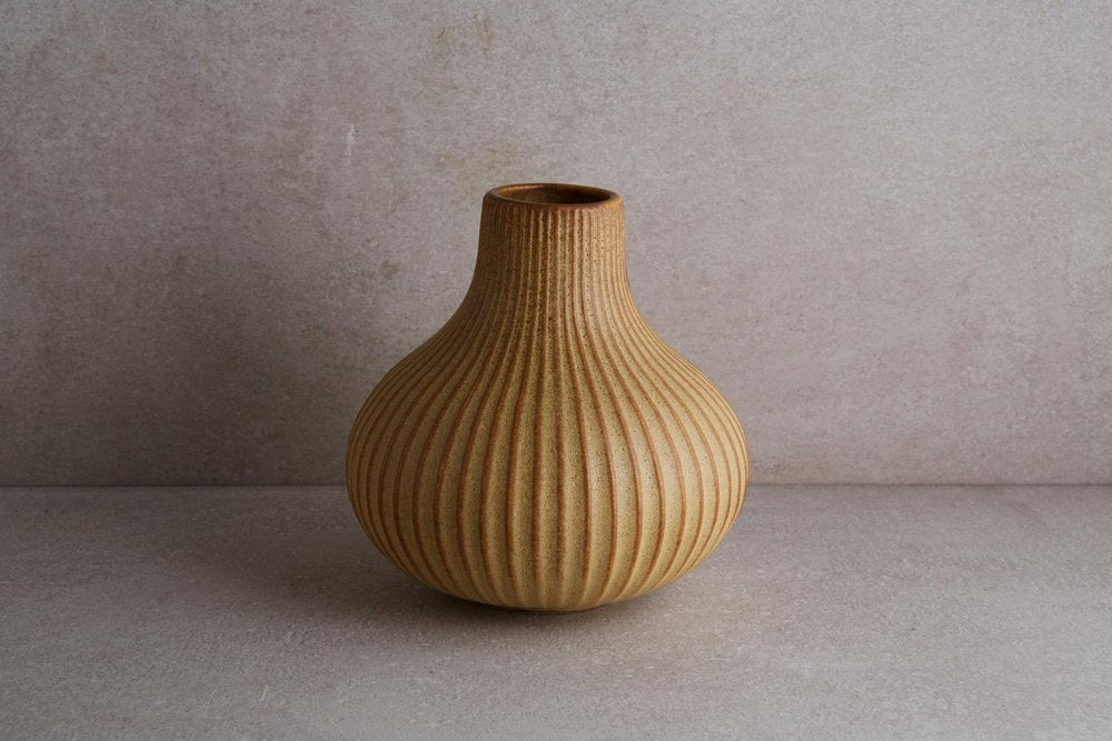 6" Sand Ribbed Ceramic Tapered Table Vase