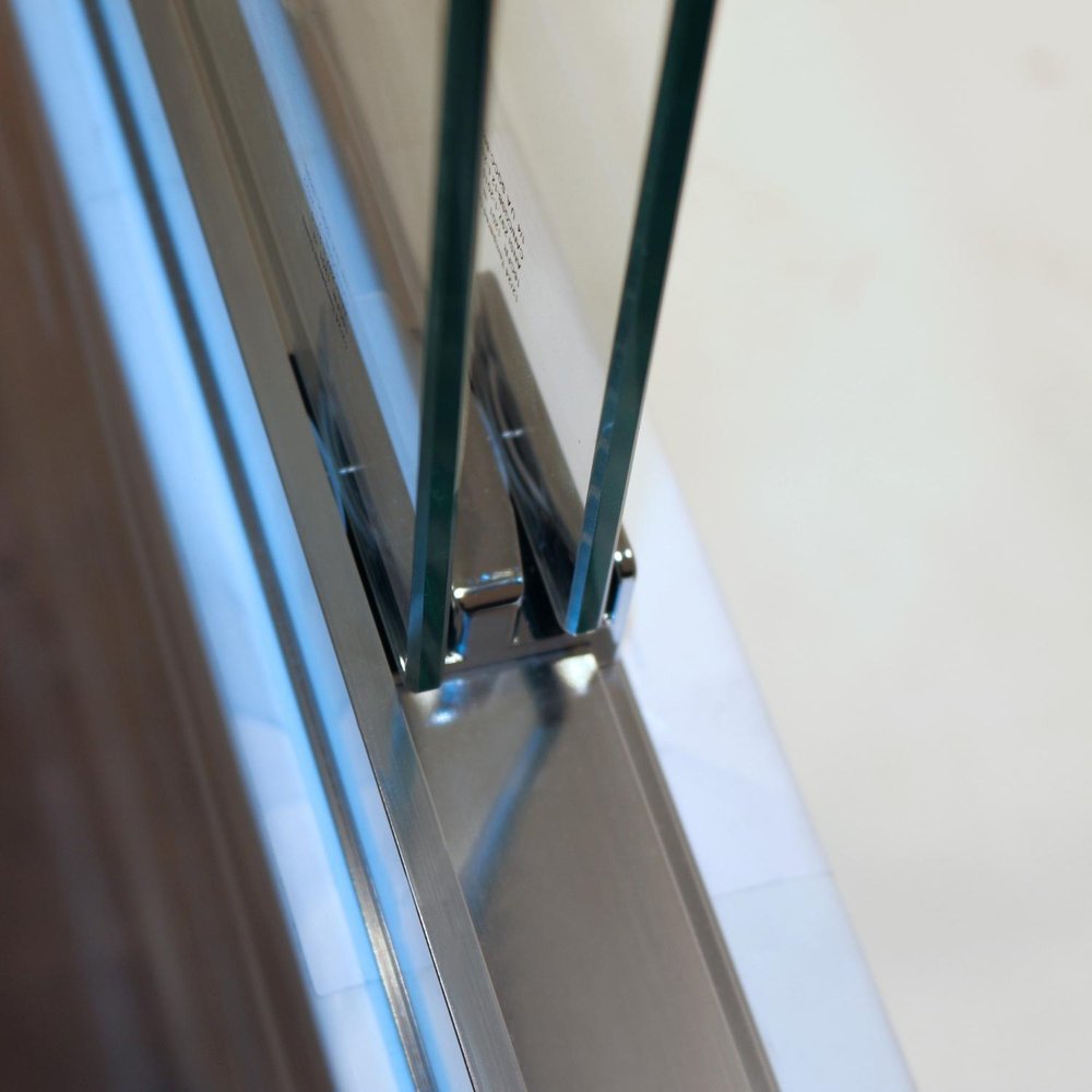 60" X 60" Aluminum and Tempered Glass Tub Door
